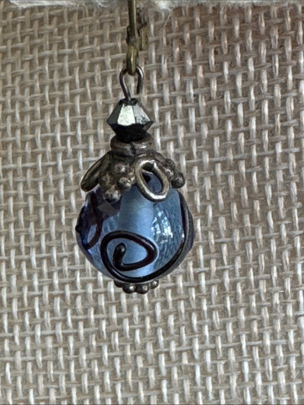 VTG Italian "Wedding Cake" Glass Dangle Earrings - Light Blue Swirl - Picture 3 of 4
